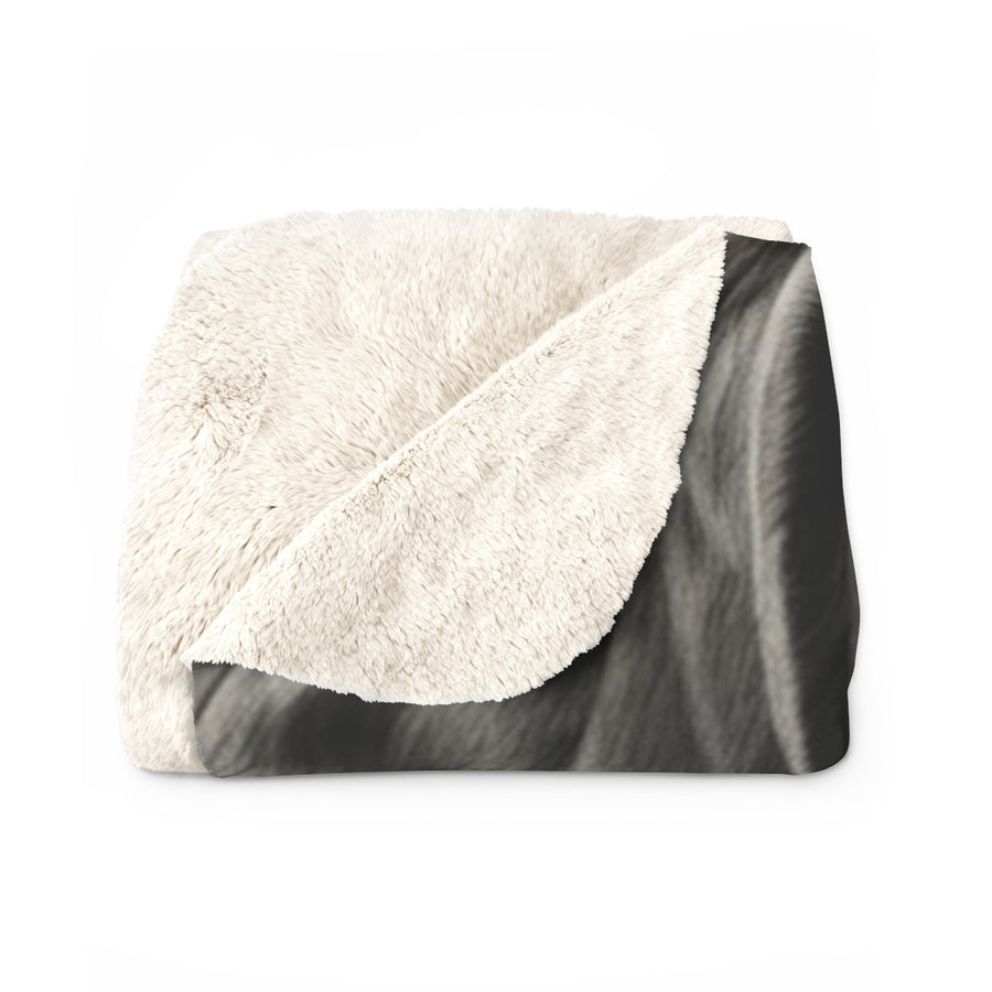 German Shorthaired Pointer Charcoal Portrait Throw Blanket | Premium Dog Prints | Tritan