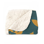 Boxer sherpa blanket by Tritan, folded